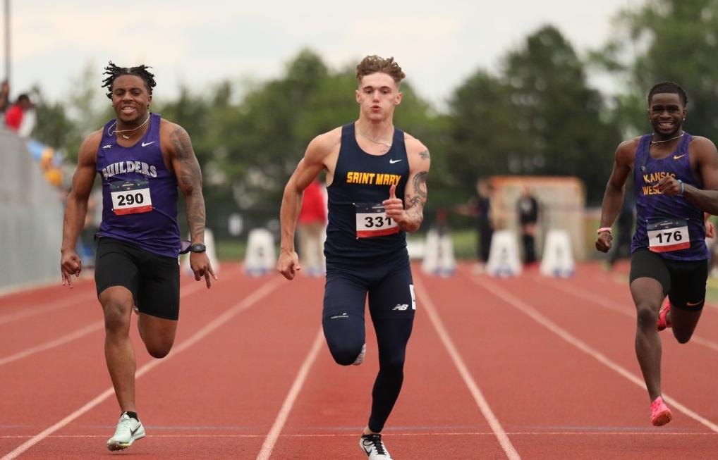 MEN'S TRACK AND FIELD COMPETE IN DAY ONE OF KCAC CHAMPIONSHIPS