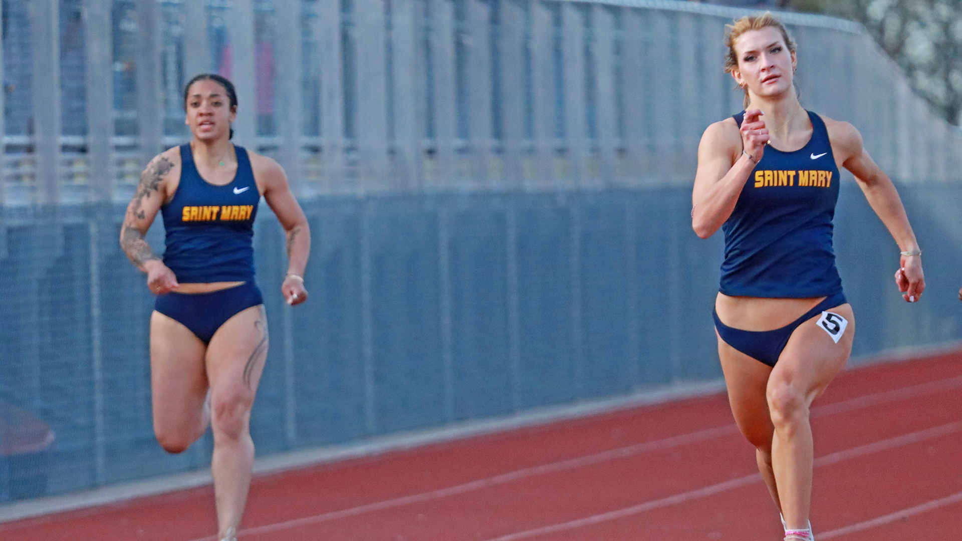 Women's Outdoor track &amp; Field Hit Three NAIA Standards