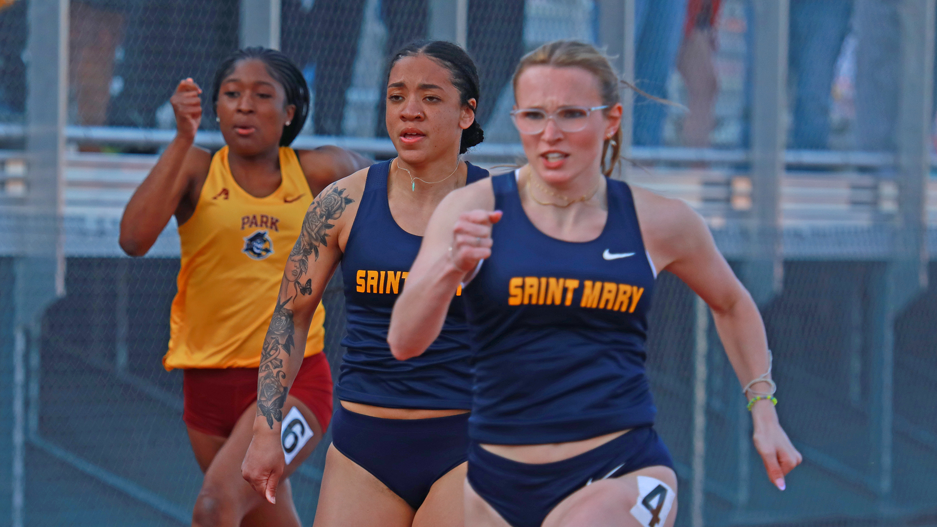 Women's Outdoor Track &amp; Field Has Strong Showing at KU Relays